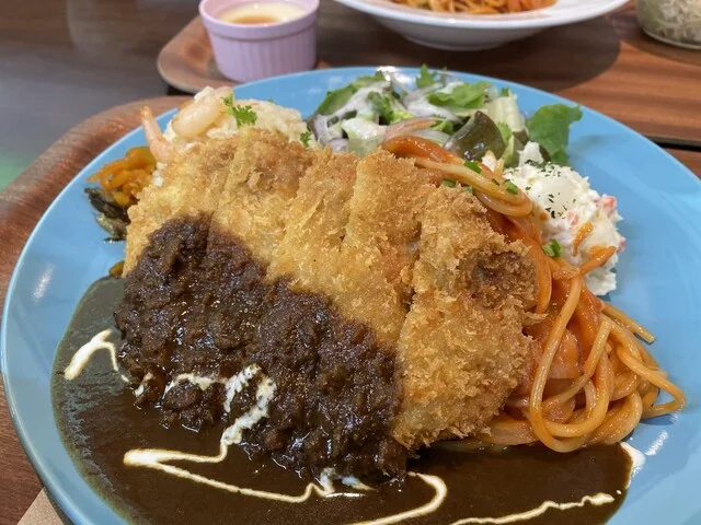 カフェ&ブラッスリー ニューサントロペ（Cafe&Brasserie NEW SAINT TROPEZ） - 山形（カフェ）の写真