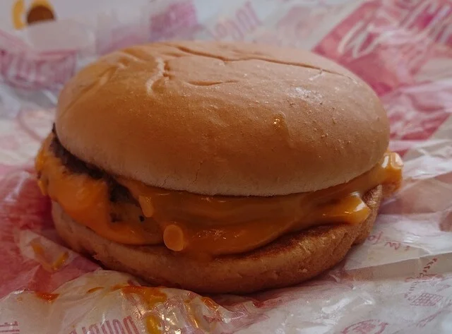 マクドナルド 盛岡西バイパス本宮店（Mcdonalds） - 仙北町（ハンバーガー）の写真