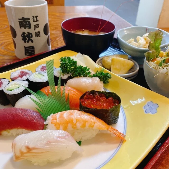 南秋屋 - 森岳（寿司）の写真