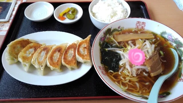 鴻福 - 渡波（台湾料理）の写真