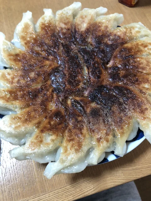 生餃子専門店 ぽんぽこ - 大釜（餃子）の写真
