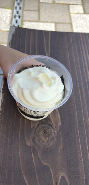 ハナマルシェ 道の駅にしめ店（HANA MARCHE） - 西目（バームクーヘン）の写真