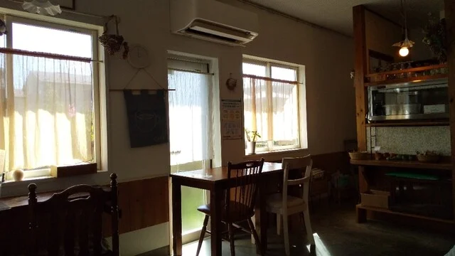 ブローチ（brooch） - 前沢（カフェ）の写真