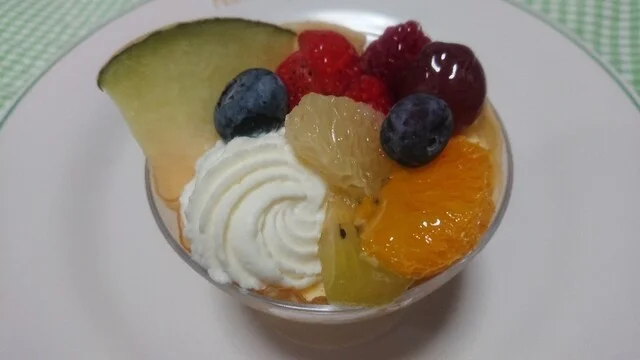 パティスリー アンジュ 星が丘店（P&acirc;tisserie ANGE） - 花巻（ケーキ）の写真