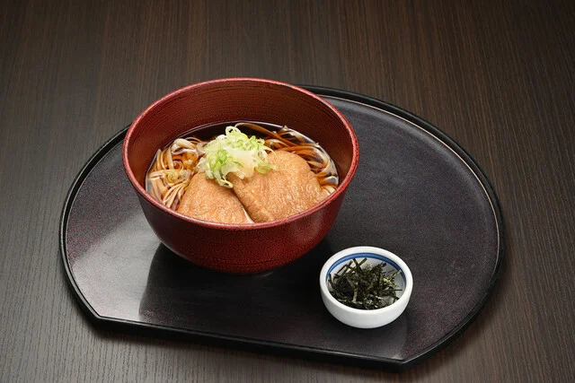 稲庭本舗明治佐助商店 - 四ツ小屋（うどん）の写真