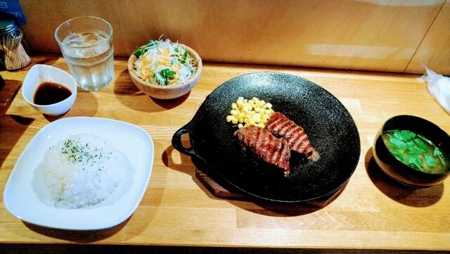 ステ－キ&グリルMARU3（ステーキ&グリル マルサン） - 仙北町（ステーキ）の写真