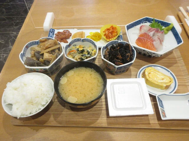 別邸 酒丸 - 秋田（居酒屋）の写真