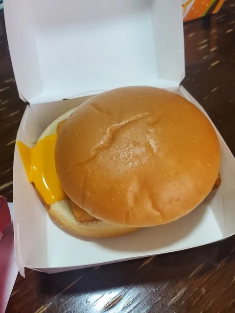 マクドナルド ４号線水沢店 - 水沢（ハンバーガー）の写真