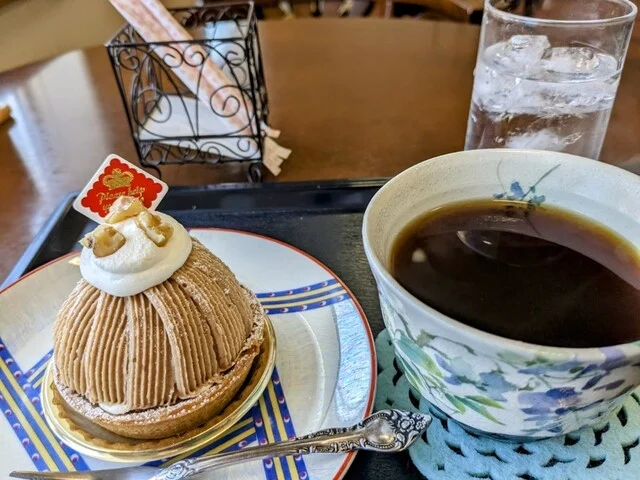 ブローチ（brooch） - 角田（カフェ）の写真