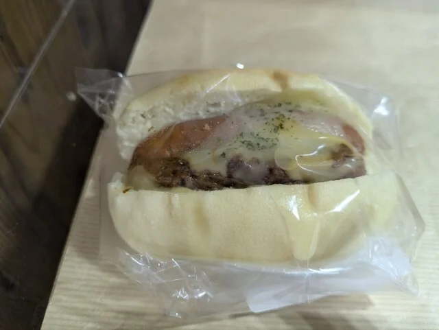 きんいろぱん屋 - 平泉（パン）の写真