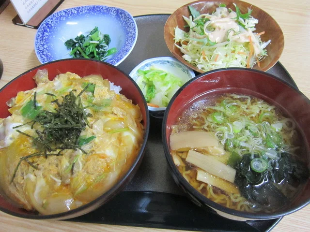 鶏次楼 - 西目（鳥料理）の写真