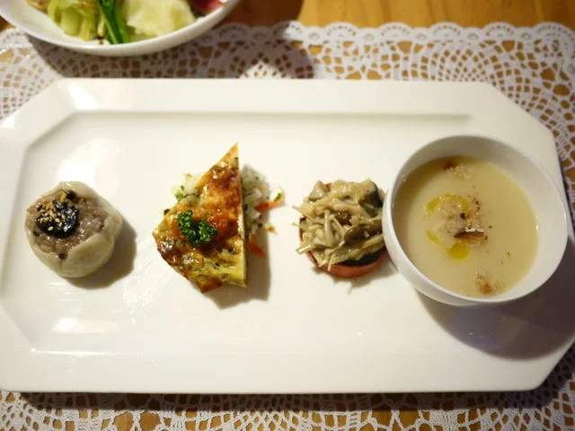 moto　808（モトヤオヤ　【旧店名やさいと１０時半】） - 西米沢（野菜料理）の写真