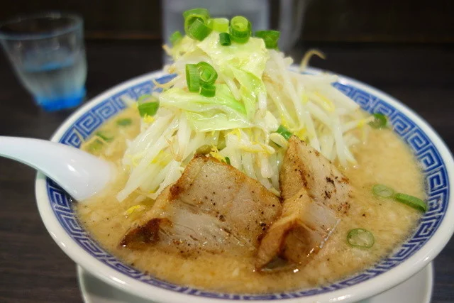 豪ーめん 秋田高陽店（GO MEN） - 泉外旭川（ラーメン）の写真