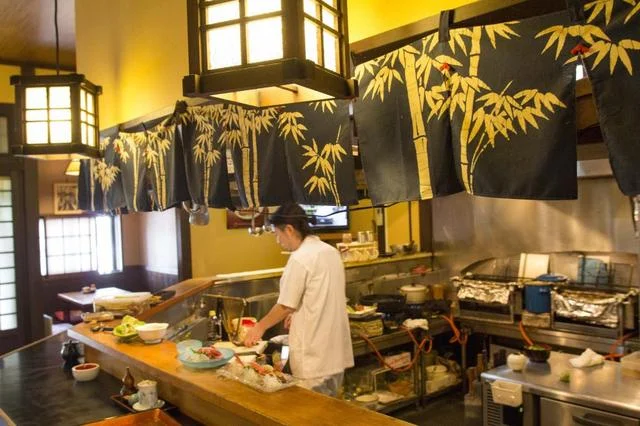 竹善 - 渡波（食堂）の写真