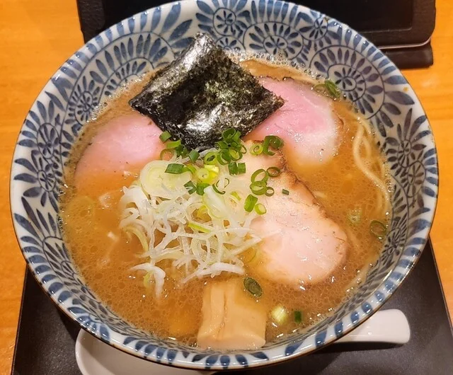 めくる - 羽後本荘（ラーメン）の写真