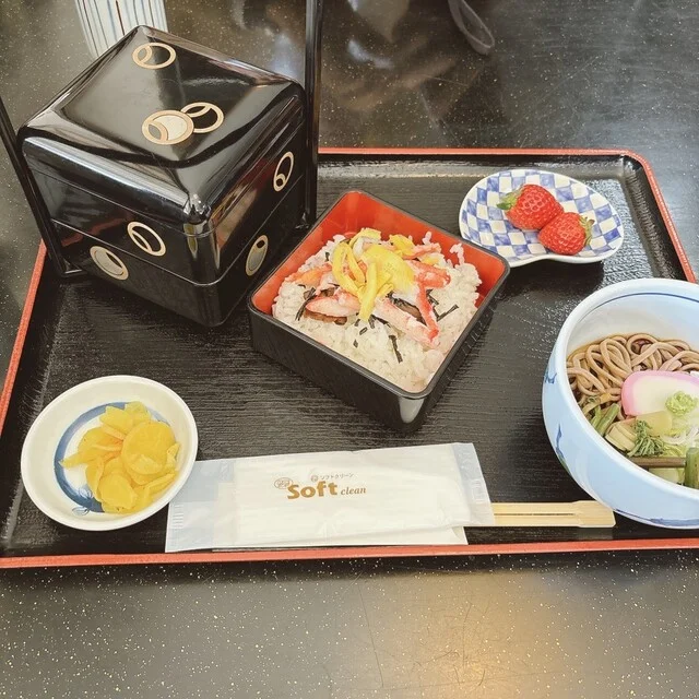 泉橋庵 総本店 - 平泉（うどん）の写真