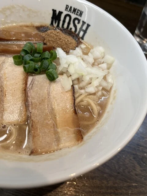 RAMEN MOSHпјҲгғўгғғгӮ&middot;гғҘпјү - еӨ&sect;жӣІпјҲгғ&copy;гғјгғЎгғіпјүの写真