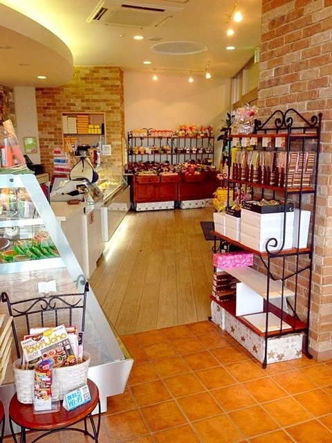 WORL BON BON 御所野店 - 四ツ小屋（ケーキ）の写真