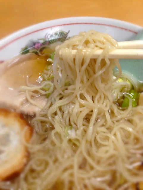 自家製麺とスイーツ 林泉堂 スーパーモールラッキー店（十文字ラーメン 林泉堂） - 十文字（ラーメン）の写真