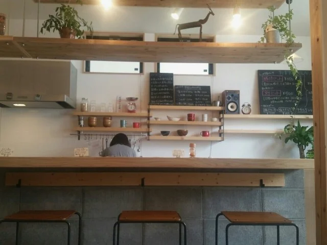 灯（アカリ） - 釜石（おにぎり）の写真