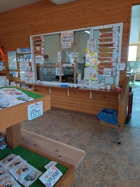 土田牧場 ミルクハウス（ツチダボクジョウ ミルクハウス） - にかほ市その他（ジェラート・アイスクリーム）の写真