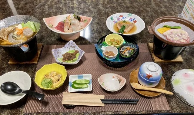 お食事処 皐月亭（サツキテイ） - 陸中山田（食堂）の写真