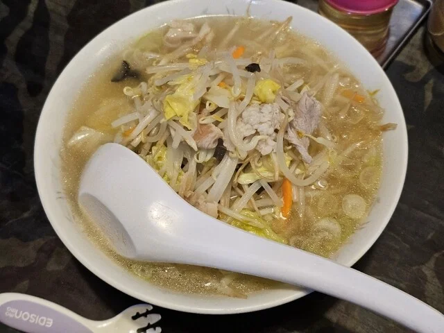 らーめん麺次郎 - 米内沢（ラーメン）の写真