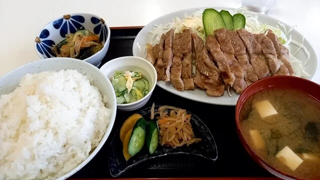 風穴ドライブイン - 陣場（食堂）の写真