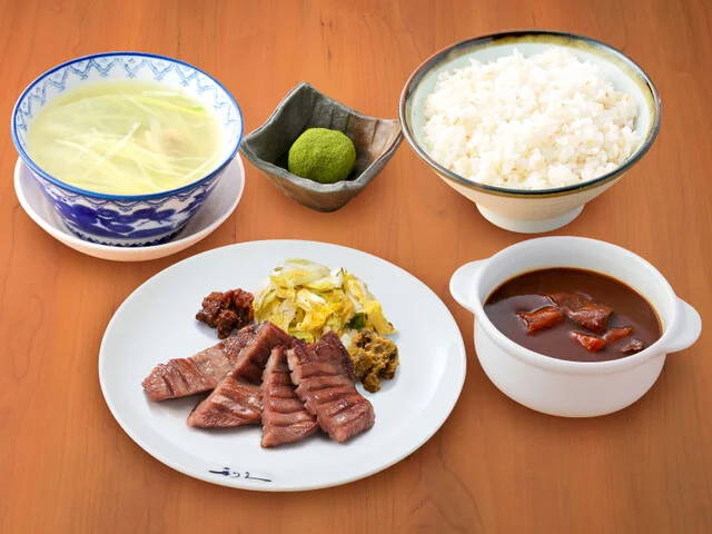 牛たん炭焼 利久 角田店 - 角田（牛タン）の写真