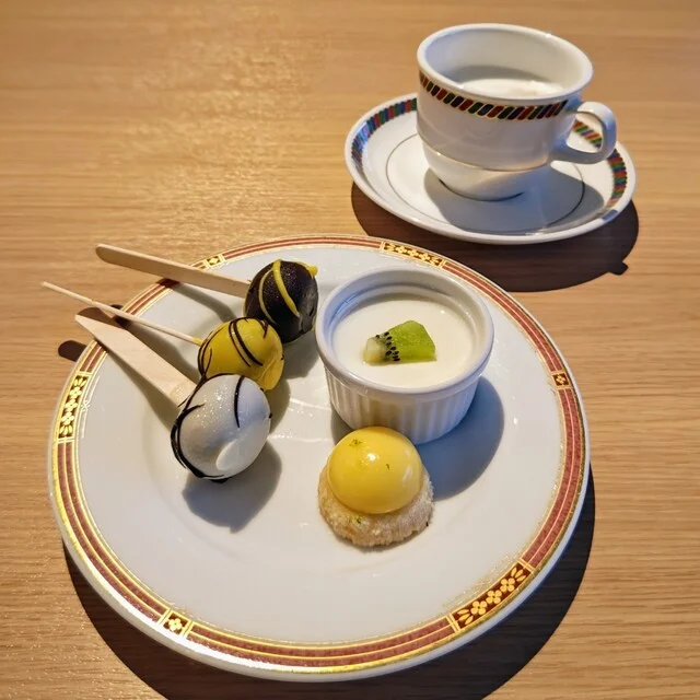 テラスレストラン アルベルグ（ARLBERG） - 安比高原（ビュッフェ）の写真