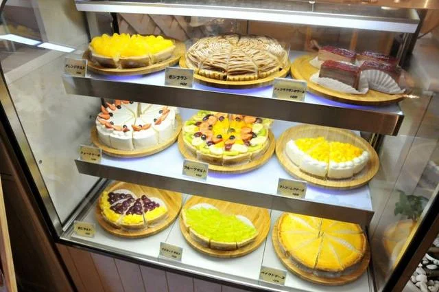 パティスリー トゥルモンド - 盛（ケーキ）の写真