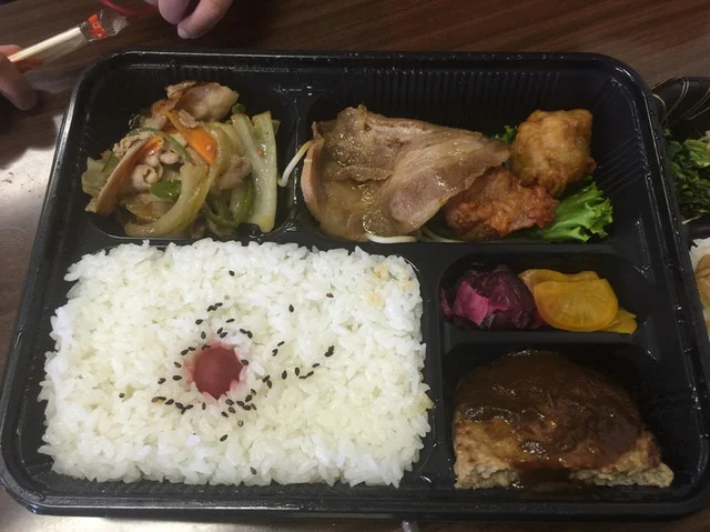 ほっかほっか亭 日高 - 水沢（弁当）の写真