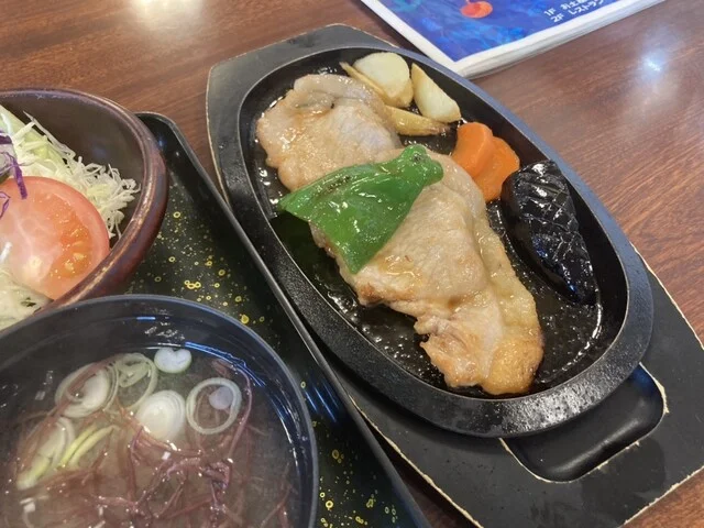 山猫軒 駅前店（やまねこけん） - 新花巻（そば）の写真