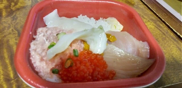 丼丸 奥州駒形 水沢店（丼丸） - 水沢（海鮮丼）の写真