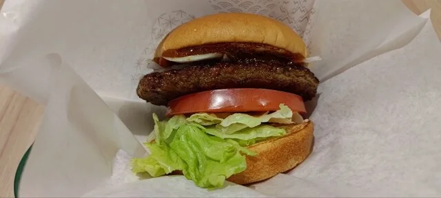 モスバーガー イオンモール秋田店 - 四ツ小屋（ハンバーガー）の写真