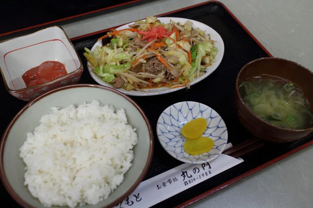 丸の内食堂 - 羽後牛島（食堂）の写真