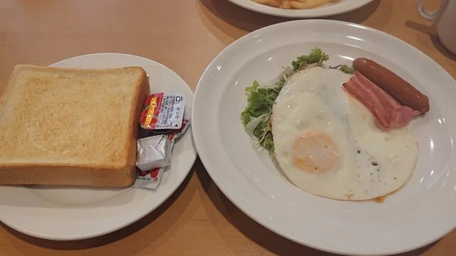 ガスト 秋田外旭川店 - 泉外旭川（ファミレス）の写真