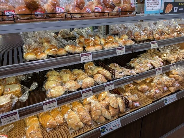 フレッシュベーカリー - 大館（パン）の写真