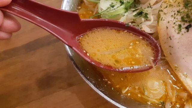 初志 麺屋 居間人 - 東金井（ラーメン）の写真