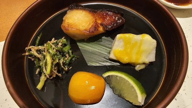和食 てつ也（テツヤ） - 泉外旭川（日本料理）の写真