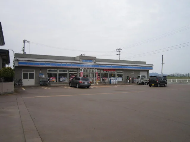 LAWSON 大仙角間川町店（ローソン） - 飯詰（コンビニ・スーパー）の写真