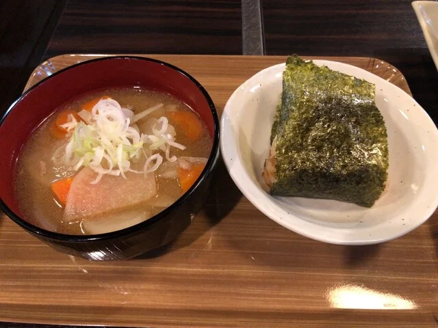 炉端ダイニング 楽家 - 羽後本荘（居酒屋）の写真