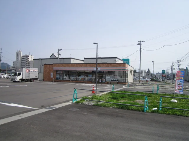 セブンイレブン 大館御成町 - 大館（コンビニ・スーパー）の写真
