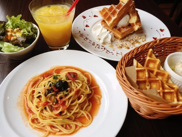 SoRa cafe feat.waffle cafe Sign（ソラカフェ） - 仙北町（カフェ）の写真