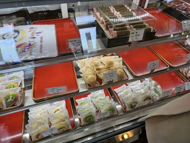 煉屋菓子舗 - 東大館（和菓子）の写真