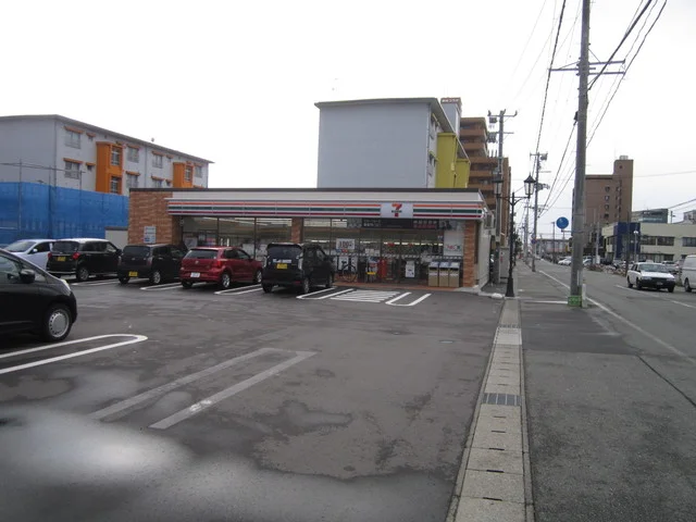 セブンイレブン 秋田山王5丁目店 - 秋田（コンビニ・スーパー）の写真