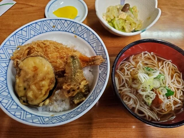 橋本屋 分店（はしもとや） - 山岸（そば）の写真