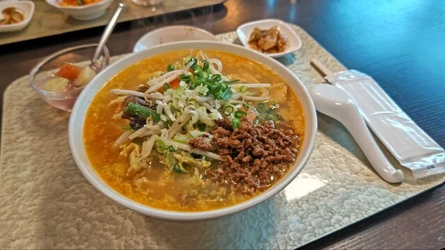 食卓梅戸 - 鹿角花輪（中華料理）の写真