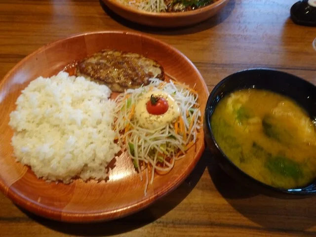 びっくりドンキー 米沢徳町店 - 西米沢（ファミレス）の写真