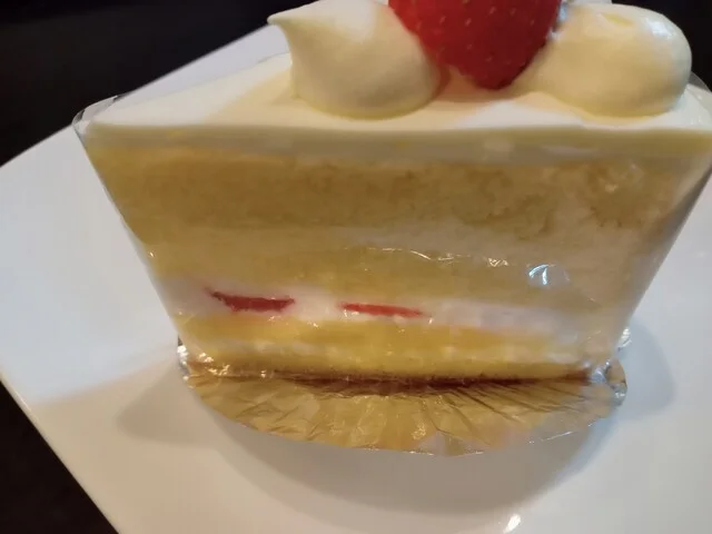 栄宝堂 堀野支店（エイホウドウ） - 斗米（ケーキ）の写真